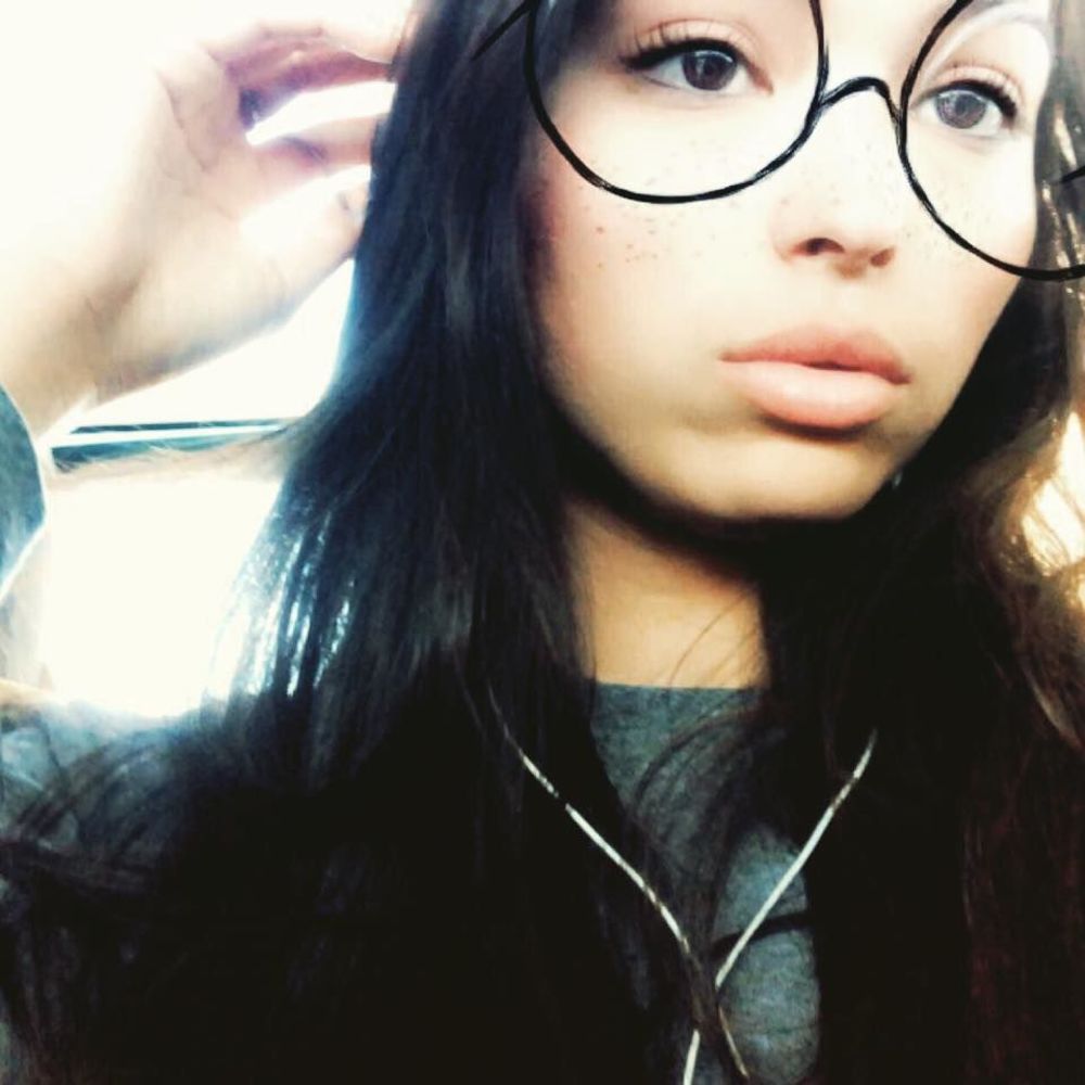 Meet your Posher, Alexandria